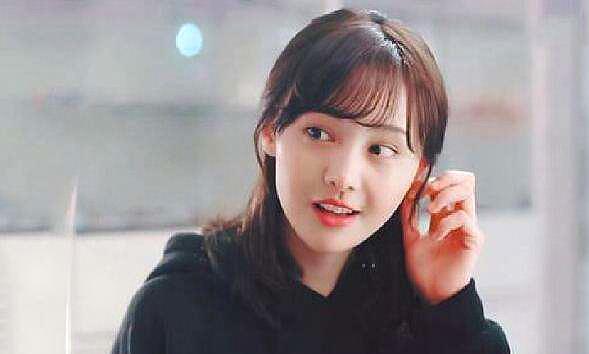 郑爽脱内衣的照片大全,内衣照片大全揭秘